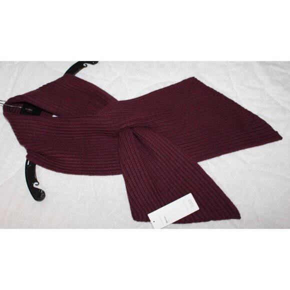 New w/Tags Eileen Fisher "Keyhole Scarf in 100% Merino Rib", Claret Red - Picture 6 of 11